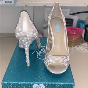 Betsy Johnson Adley heels size 7.5